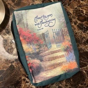 Bible Case Enter His Gates with Thanksgiving Psalm 100 Lightweight Zip Up